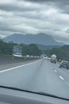 Plane makes emergency landing on busy highway